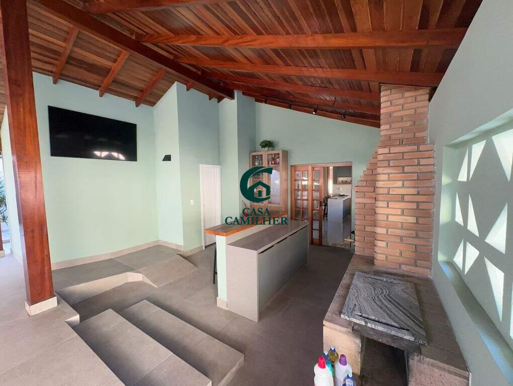 Casa à venda no Quiririm: 