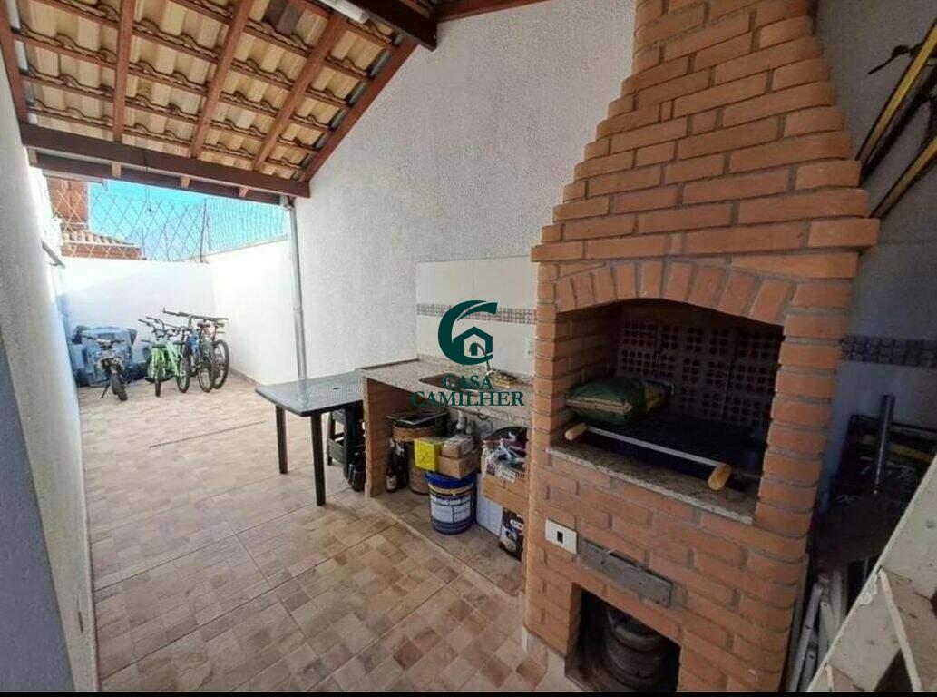 Casa à venda no Chácara Barreiro: 
