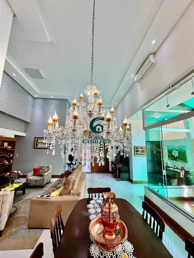 Casa à venda no Castelo: 