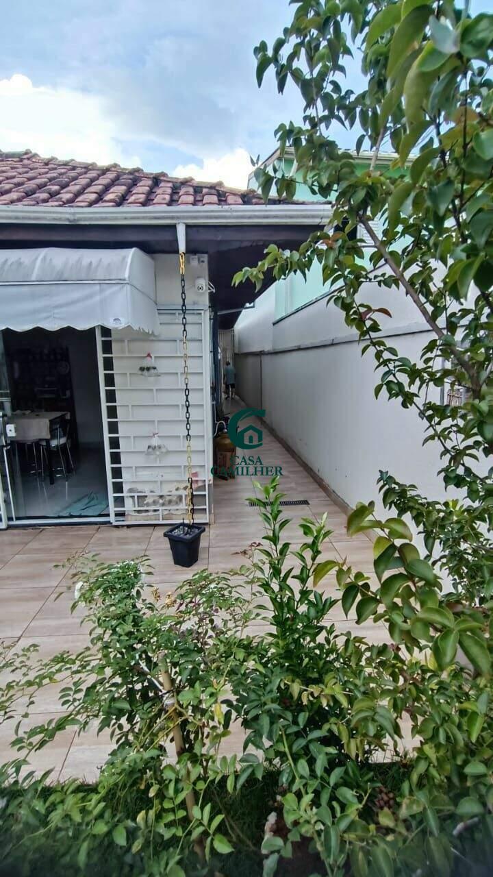 Casa à venda no Jardim Maria Augusta: 
