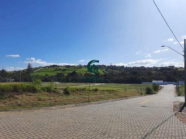 Terreno/Lote à venda no Chácaras Cataguá: 