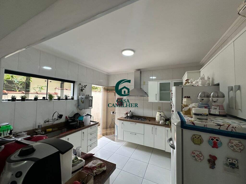 Casa à venda no Jardim das Nações: 