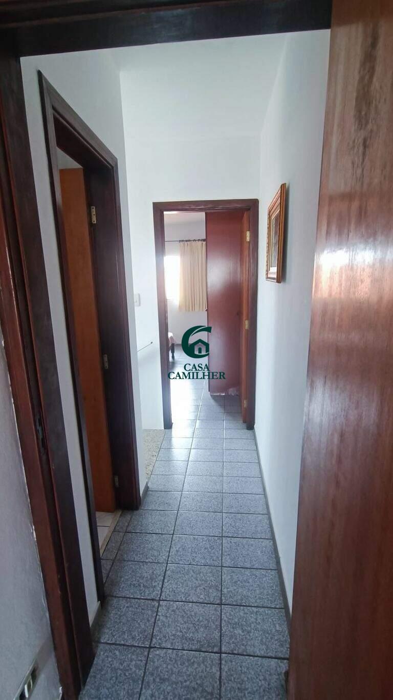 Casa à venda no Jardim de Alah: 