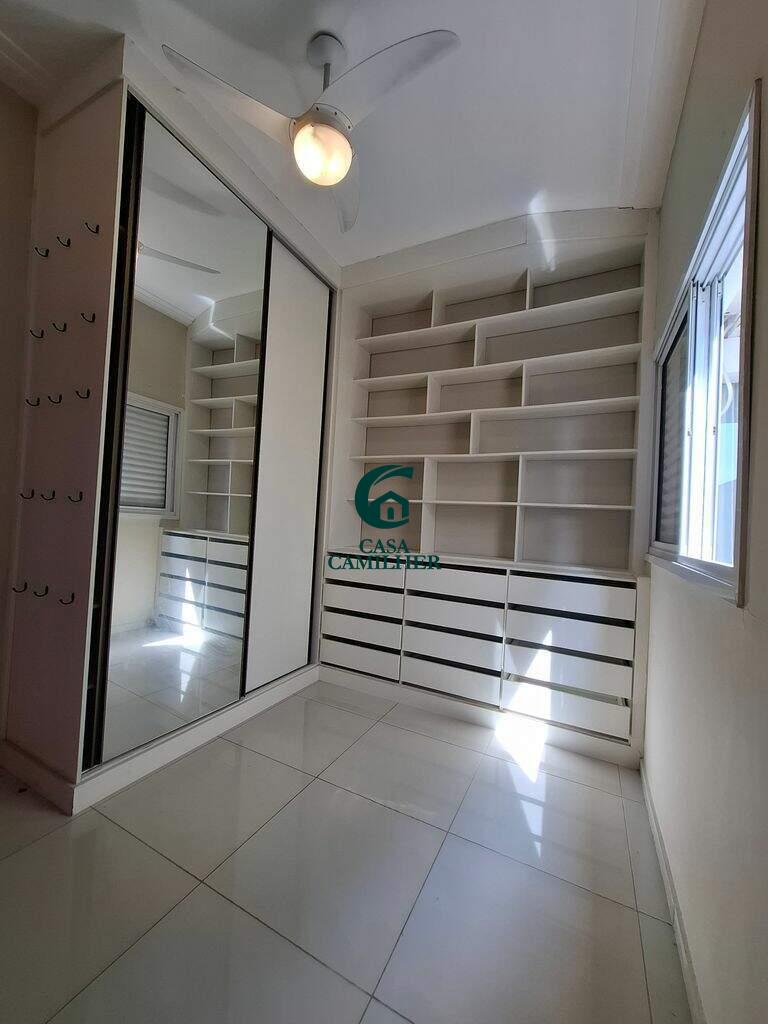 Casa à venda no Piracangaguá: 