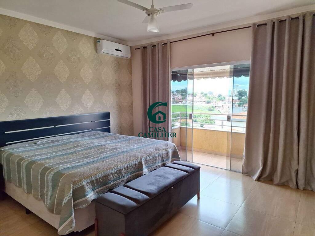 Casa à venda no Campos Elíseos: 