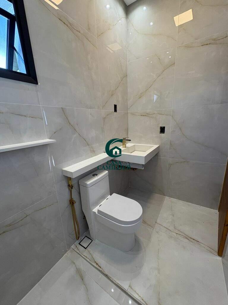 Casa à venda no Terras de Benvira: 