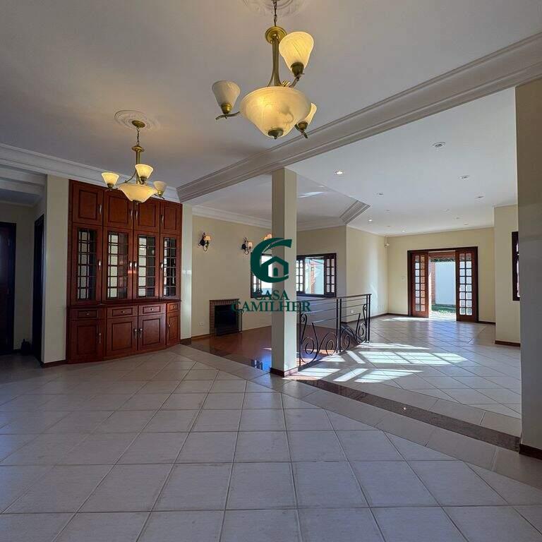 Casa à venda no Village Tremembé: 