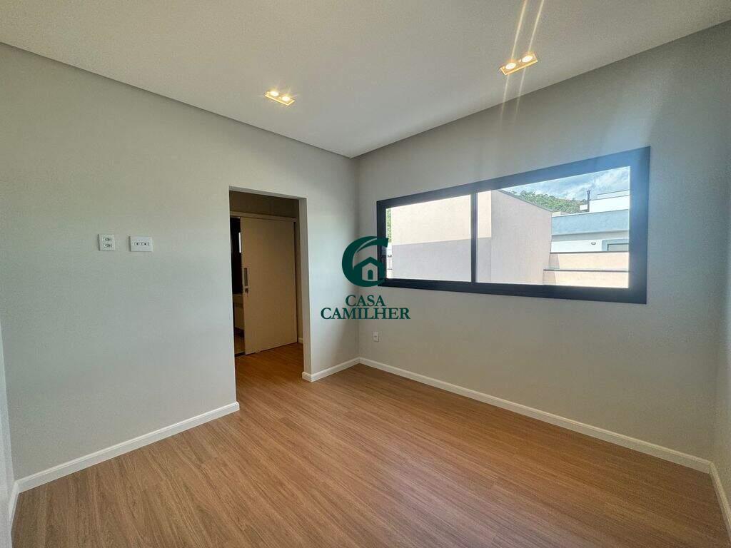 Casa à venda no Itapecerica: 