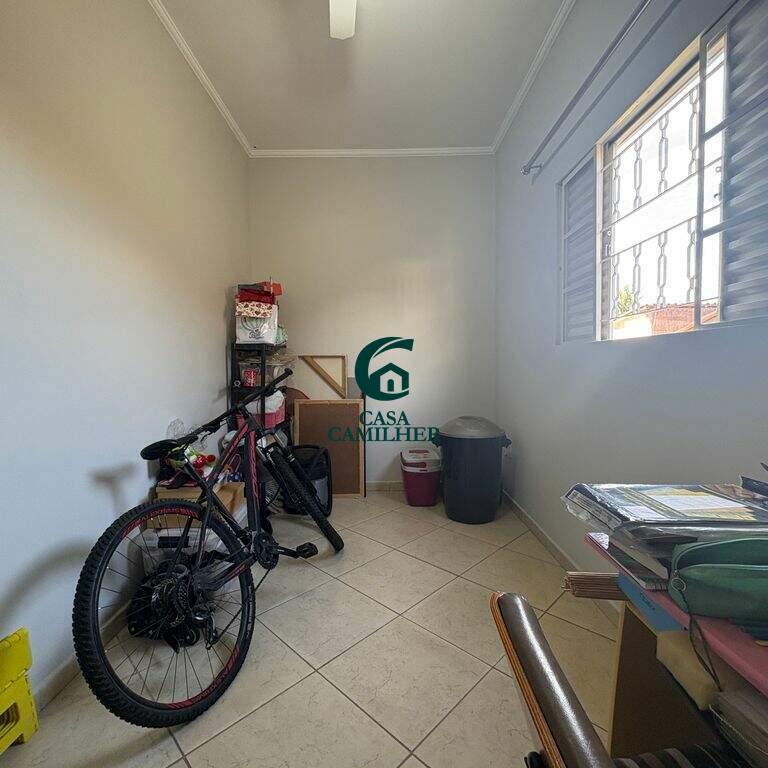 Casa à venda no Esplanada Independência: 