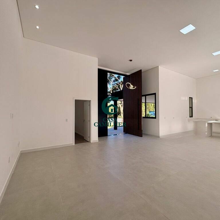 Casa à venda no Chácaras Cataguá: 