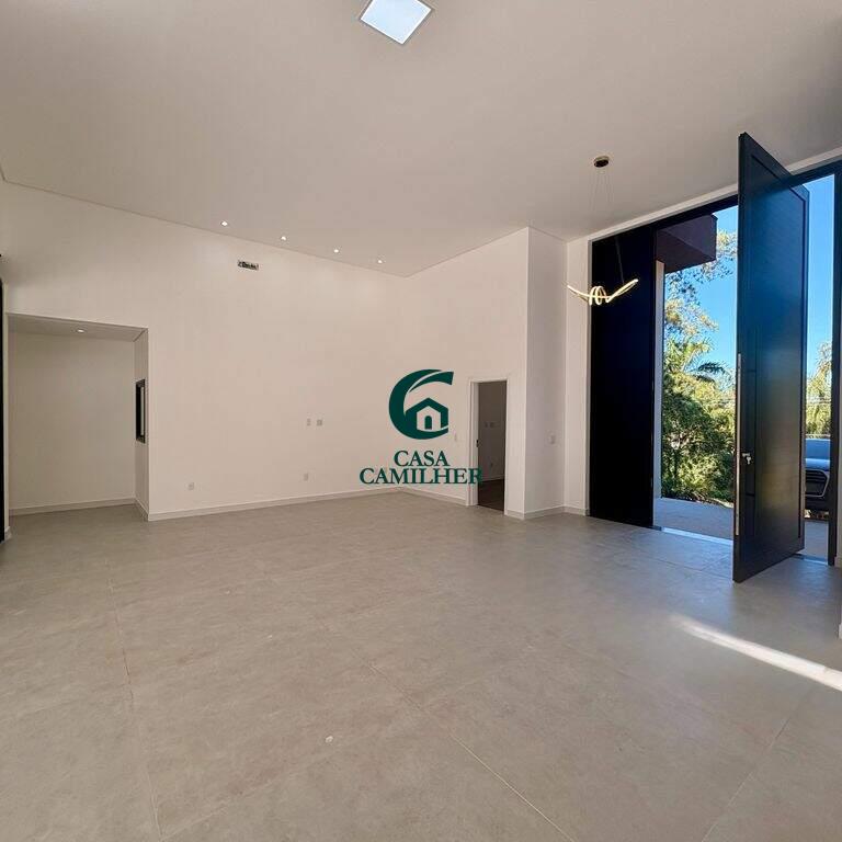 Casa à venda no Chácaras Cataguá: 