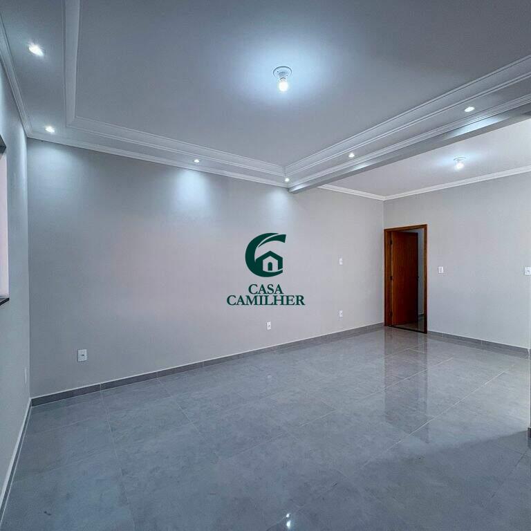 Casa à venda no Jardim Oásis: 