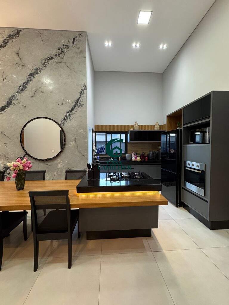 Casa à venda no Jardim Baronesa: 