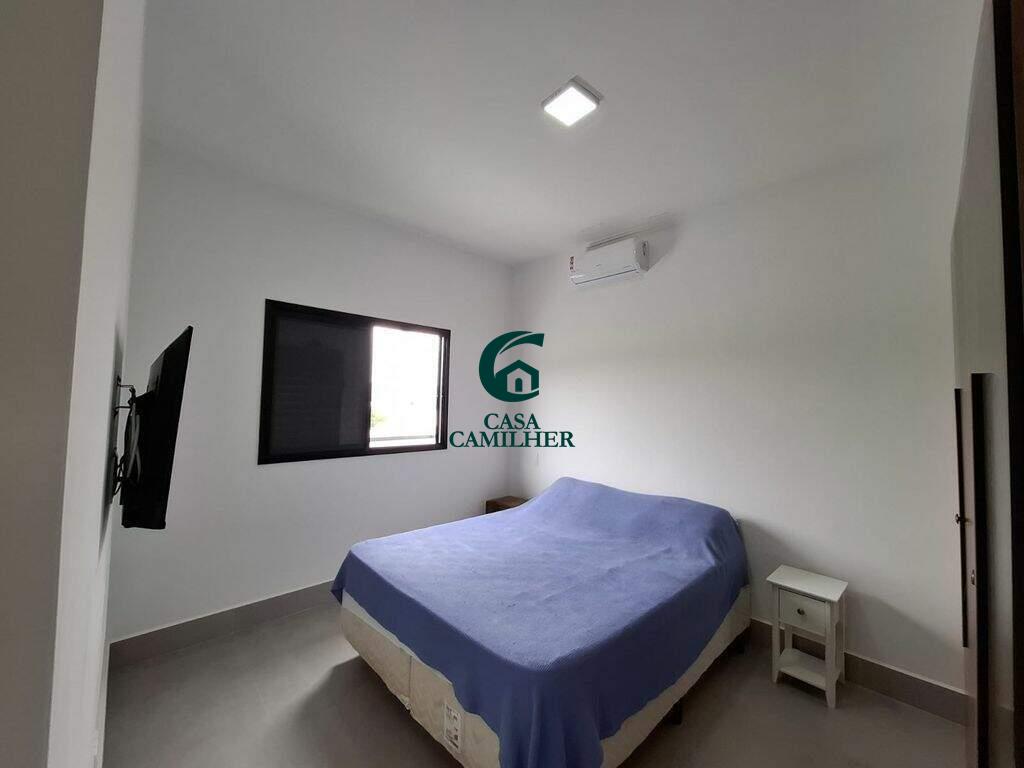 Casa à venda no Itapecerica: 