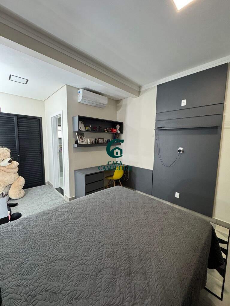 Casa à venda no Vila Mecanica Pesada: 