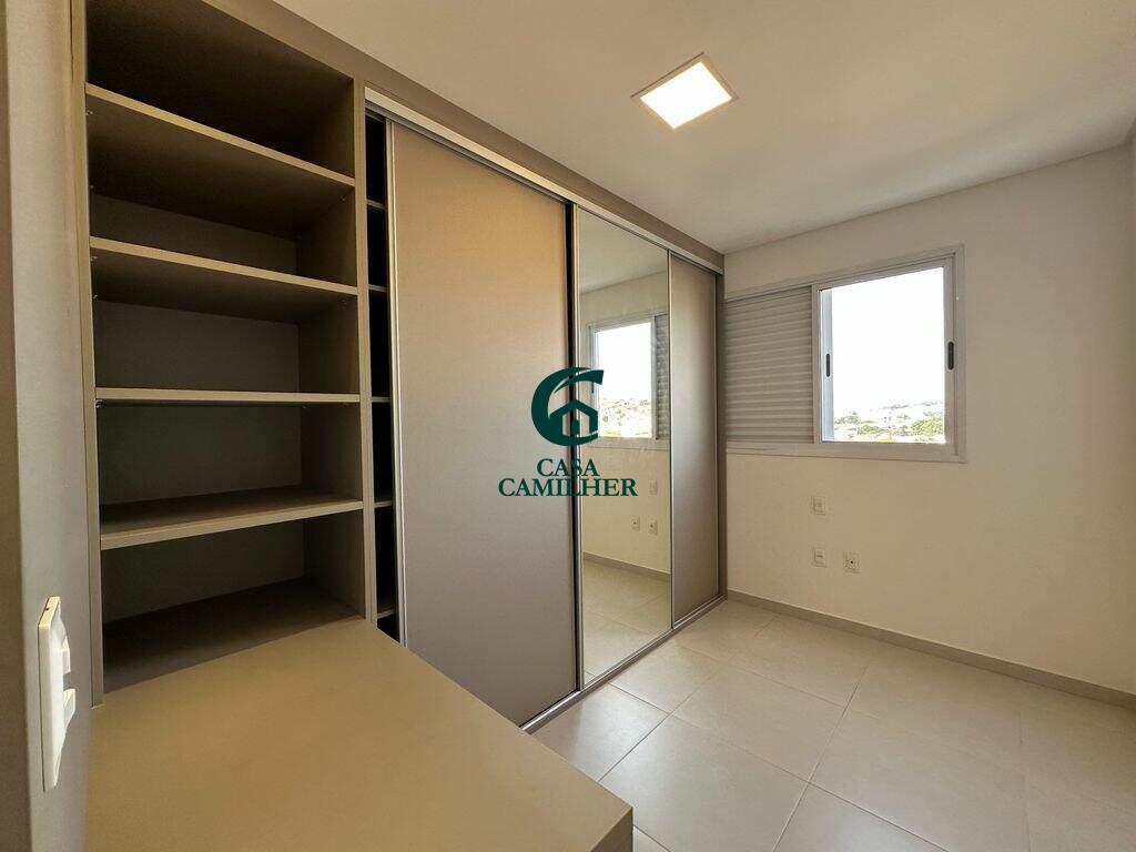 Apartamento à venda no Vila Jaboticabeira: 