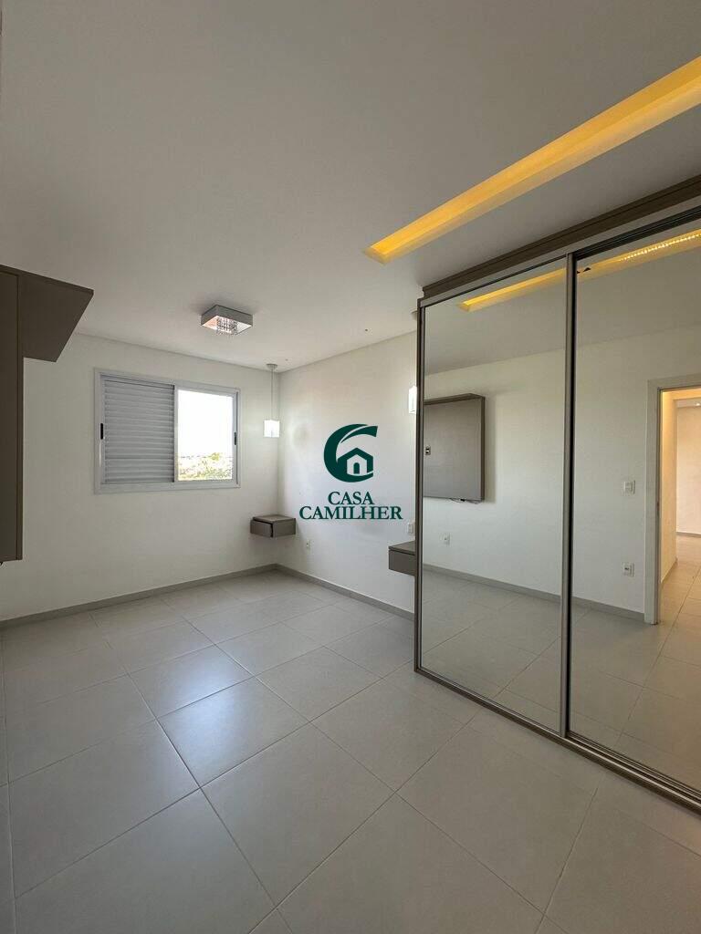 Apartamento à venda no Vila Jaboticabeira: 