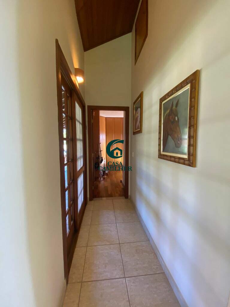 Casa à venda no Chácaras Cataguá: 