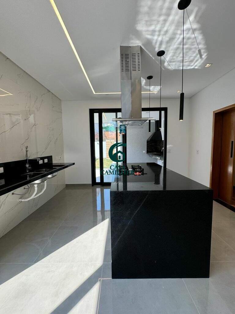 Casa à venda no Itapecerica: 