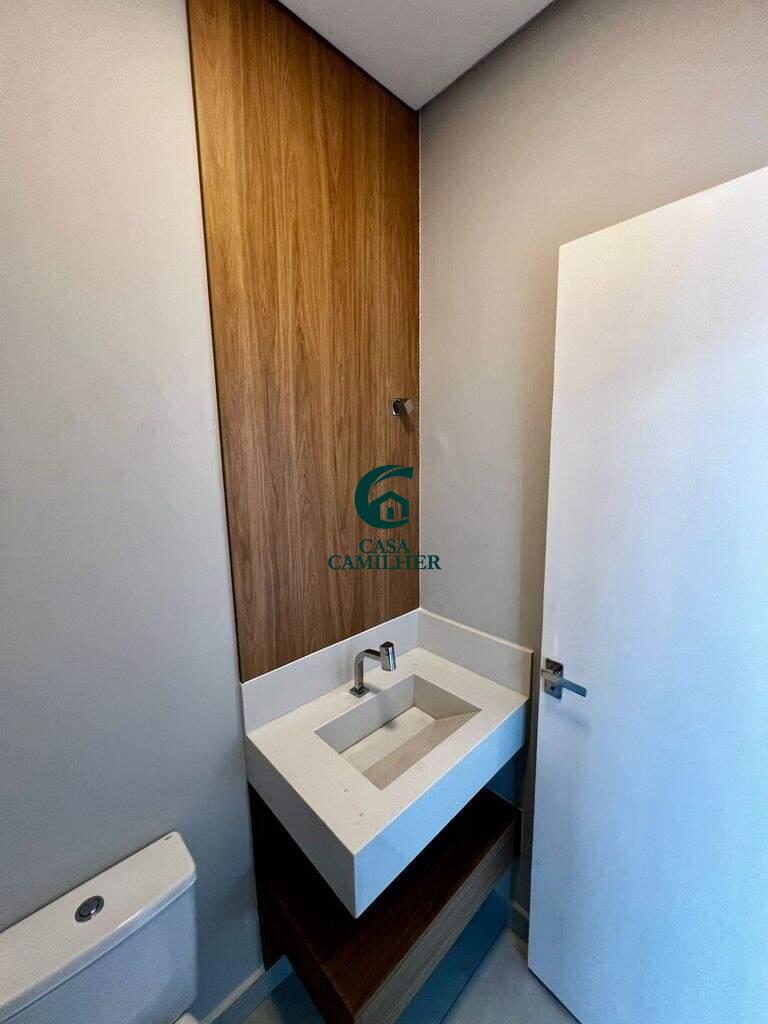 Casa à venda no Putim: 