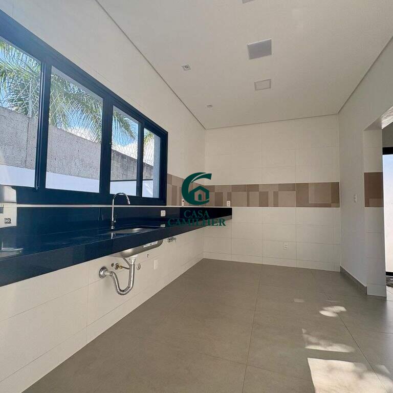 Casa à venda no Monte Belo: 