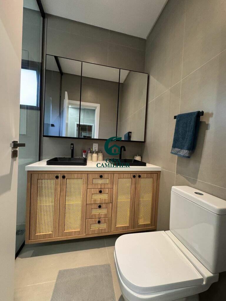 Casa à venda no Piracangaguá: 