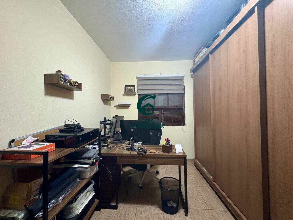 Casa à venda no Areão: 