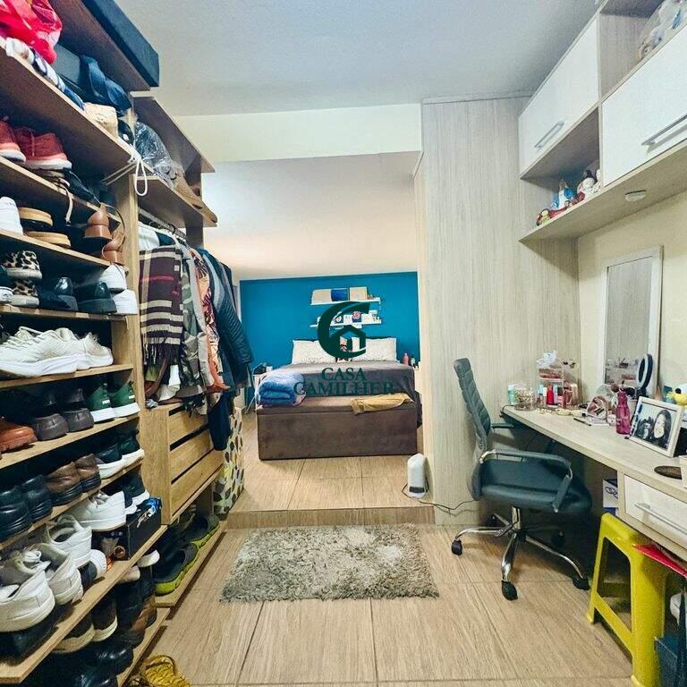 Casa à venda no Areão: 