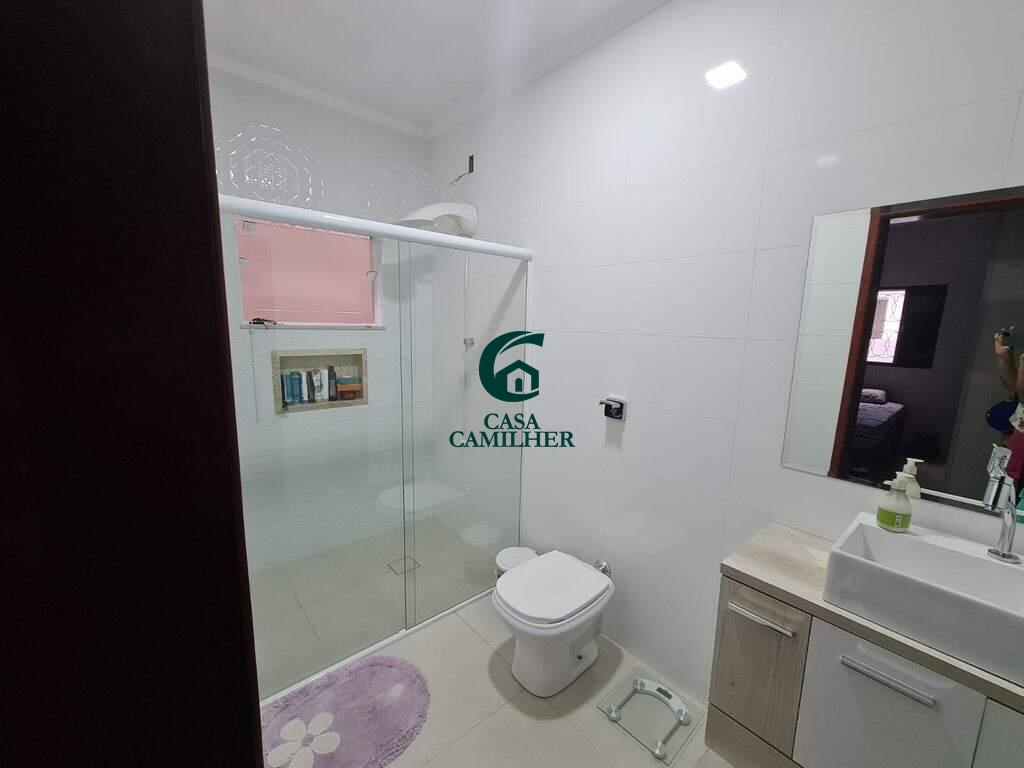 Casa à venda no Jardim Gurilandia: 