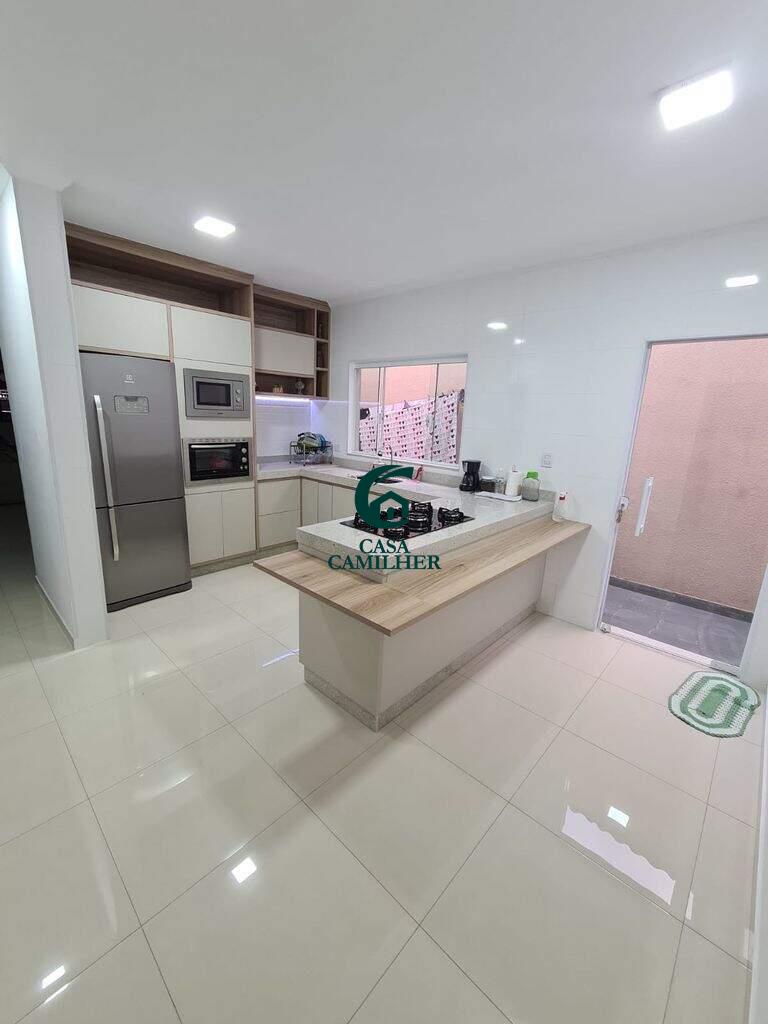 Casa à venda no Jardim Gurilandia: 