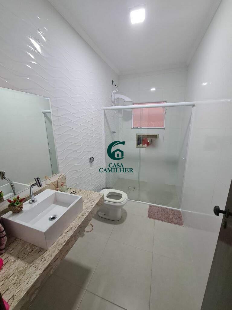 Casa à venda no Jardim Gurilandia: 