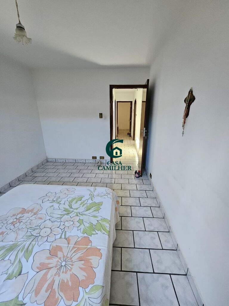 Casa à venda no Parque Santo Antônio: 