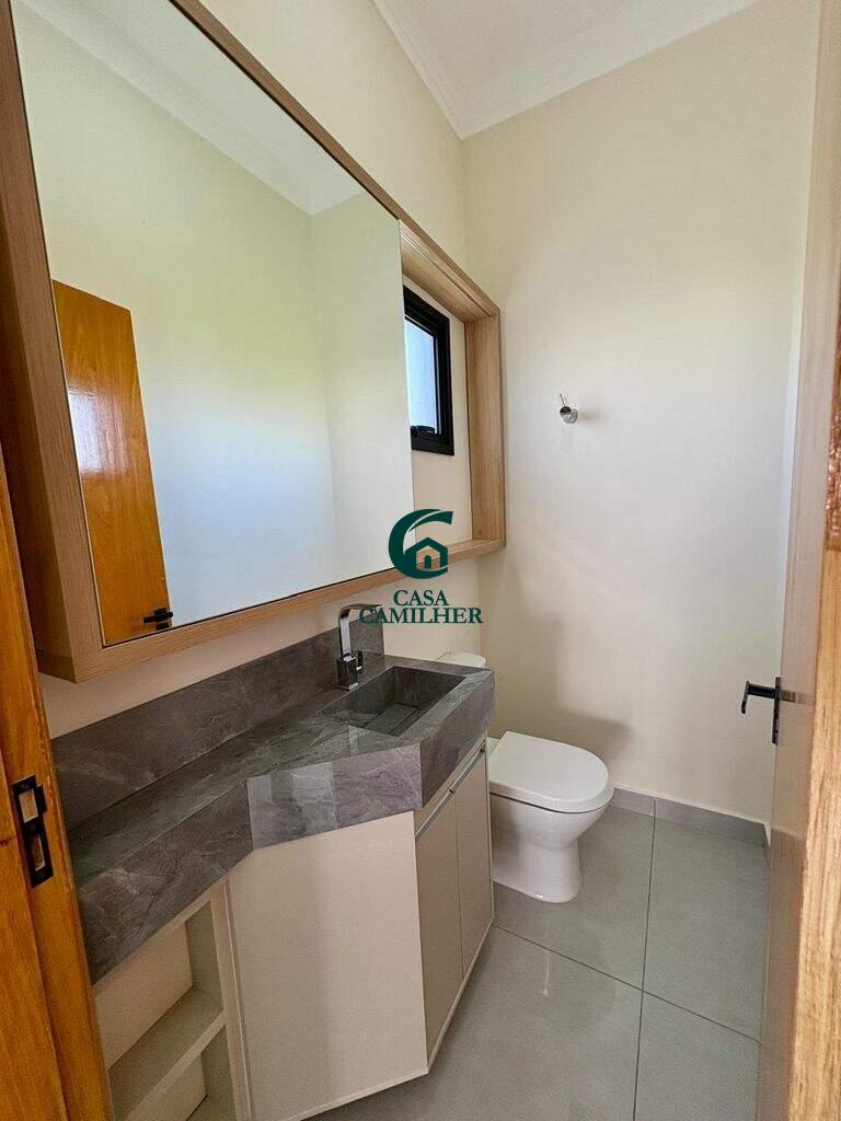 Casa à venda no Terras de Benvira: 