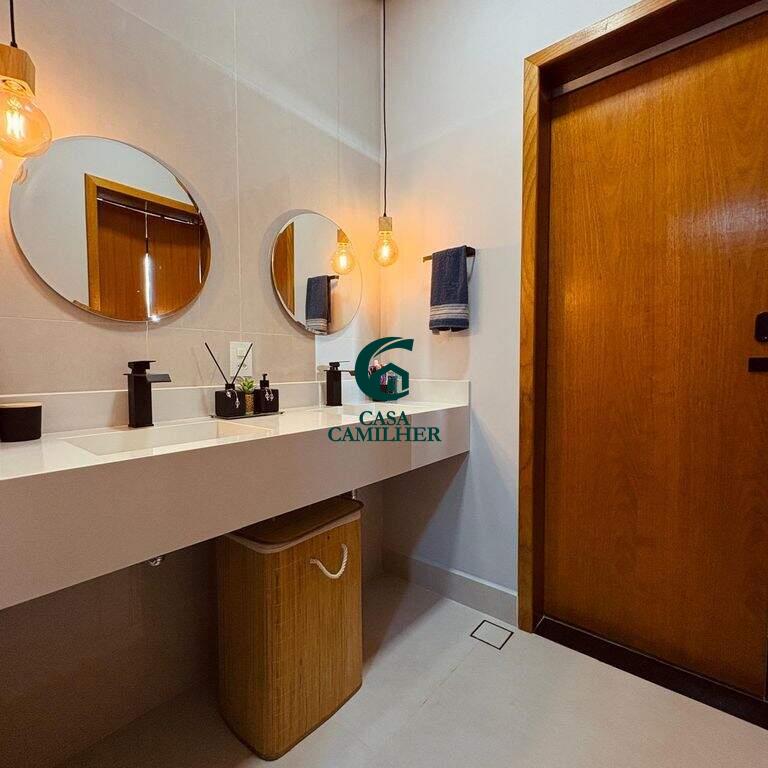 Casa à venda no Itapecerica: 