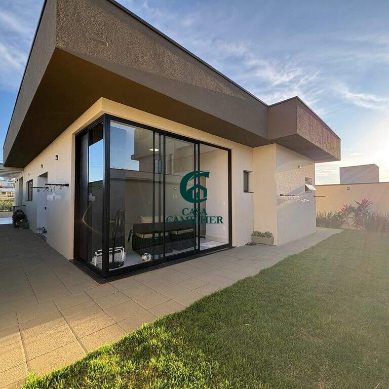 Casa à venda no Itapecerica: 