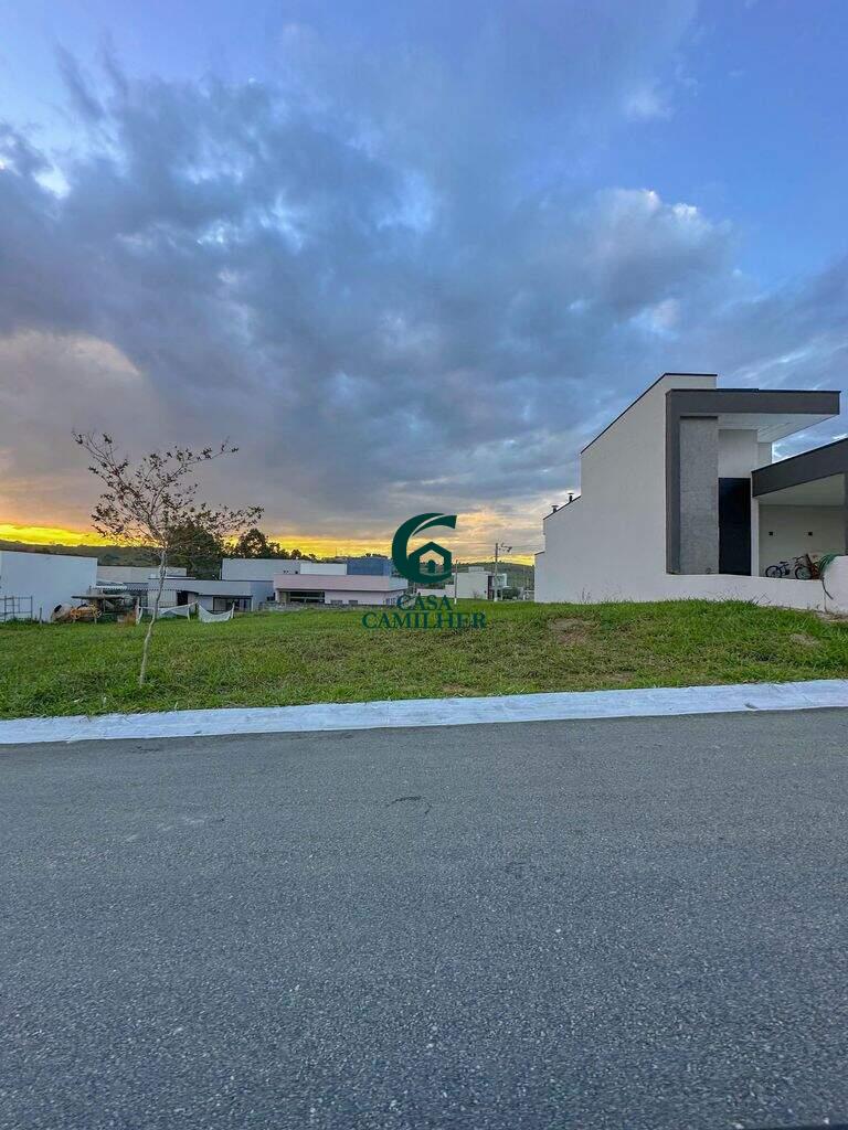 Terreno/Lote à venda no Itapecerica: 