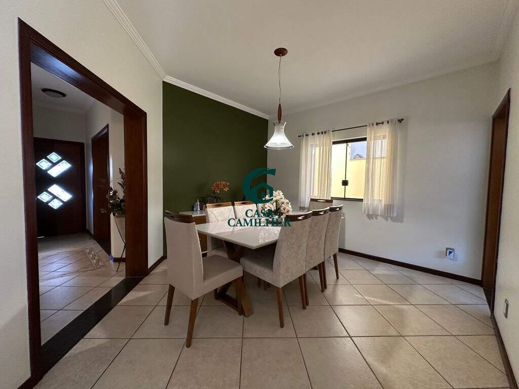 Casa à venda no Vila Iapi: 