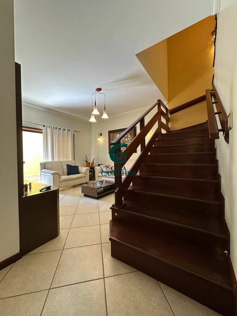 Casa à venda no Vila Iapi: 