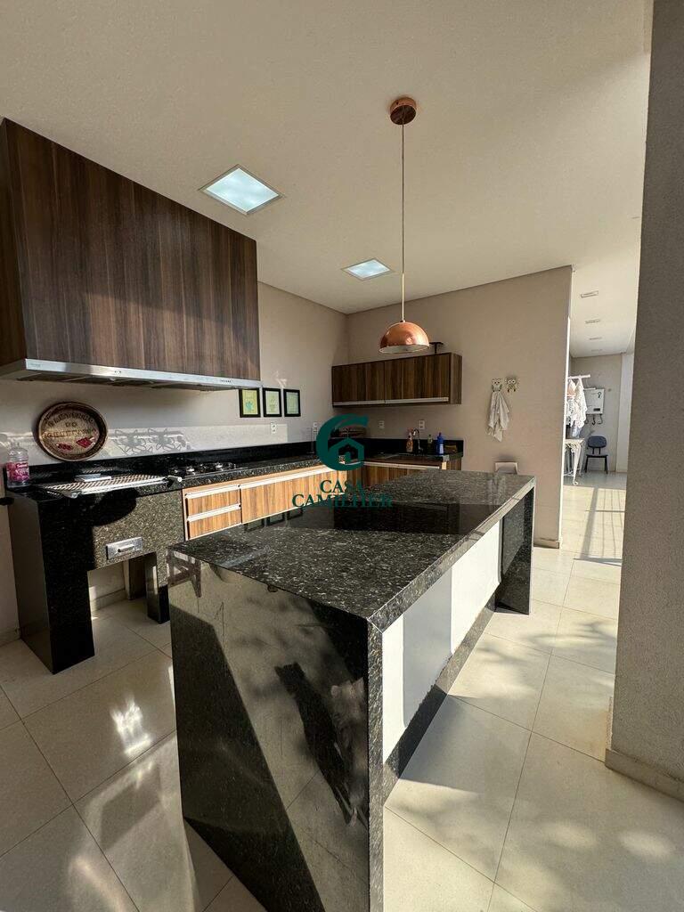 Casa à venda no Esplanada Independência: 