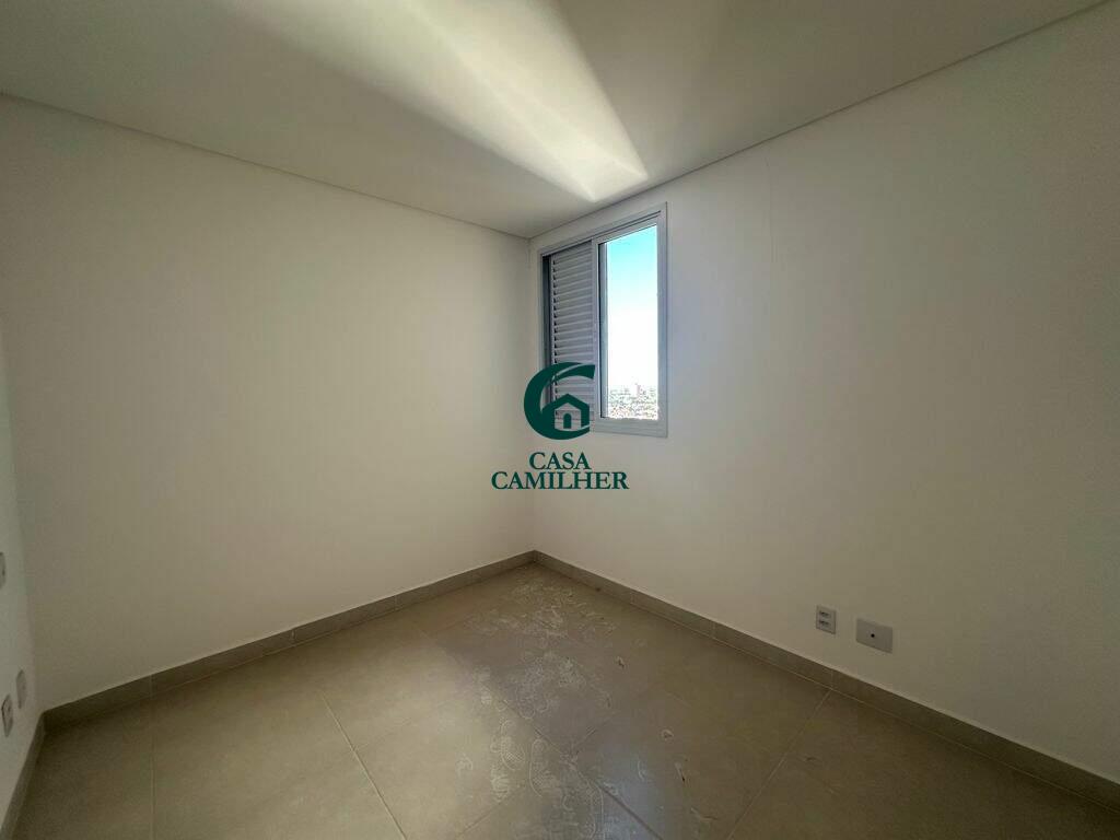 Apartamento à venda no Vila Edmundo: 