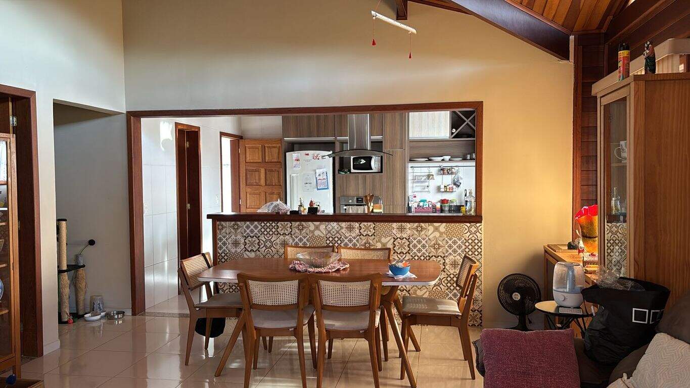 Casa à venda no Condominio Residencial Real Ville: 