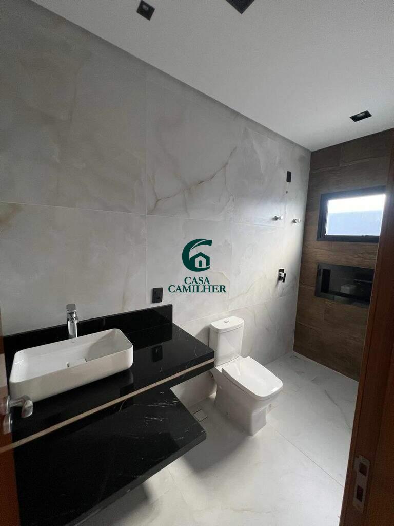 Casa à venda no Residencial Colinas: 