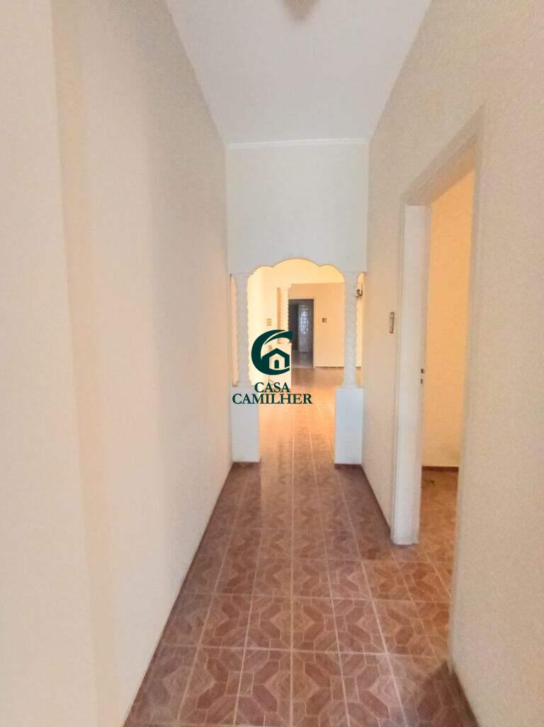 Casa à venda no Centro: 