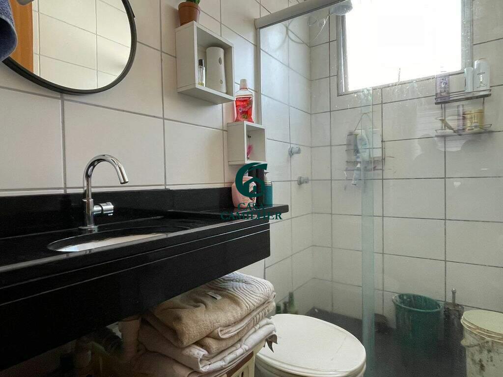 Apartamento à venda no Água Quente: 