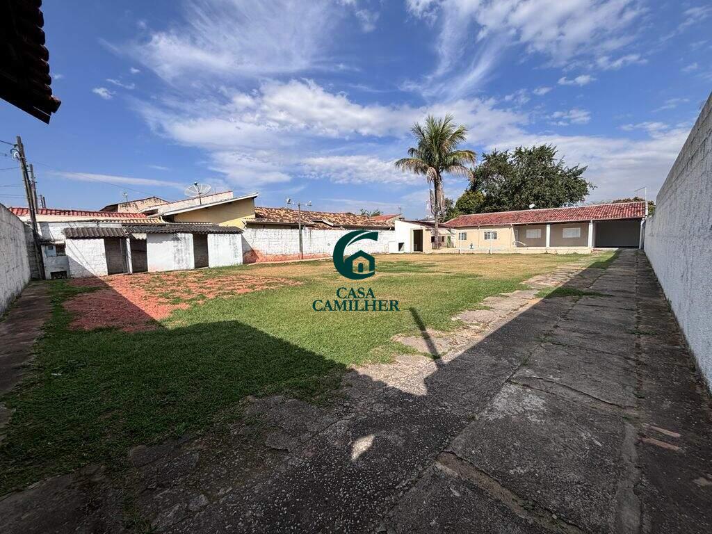 Chácara à venda no Piracangaguá: 