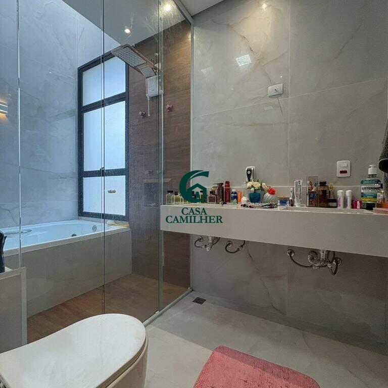 Casa à venda no Itapecerica: 