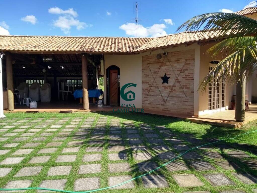 Casa à venda no Chácaras Cataguá: 