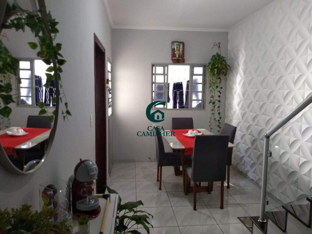 Casa à venda no Jardim do Lago: 