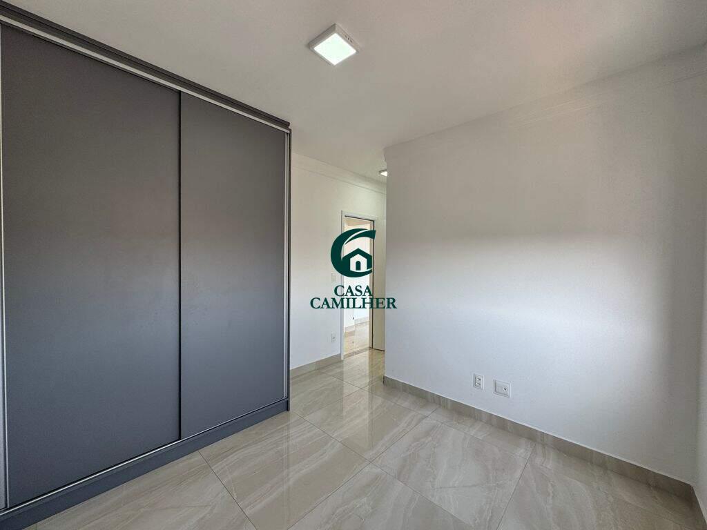 Apartamento à venda no Jardim das Nações: 