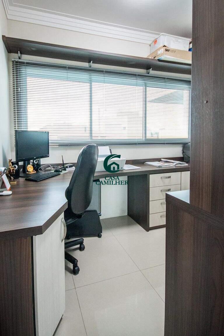 Casa à venda no Tremembe: 